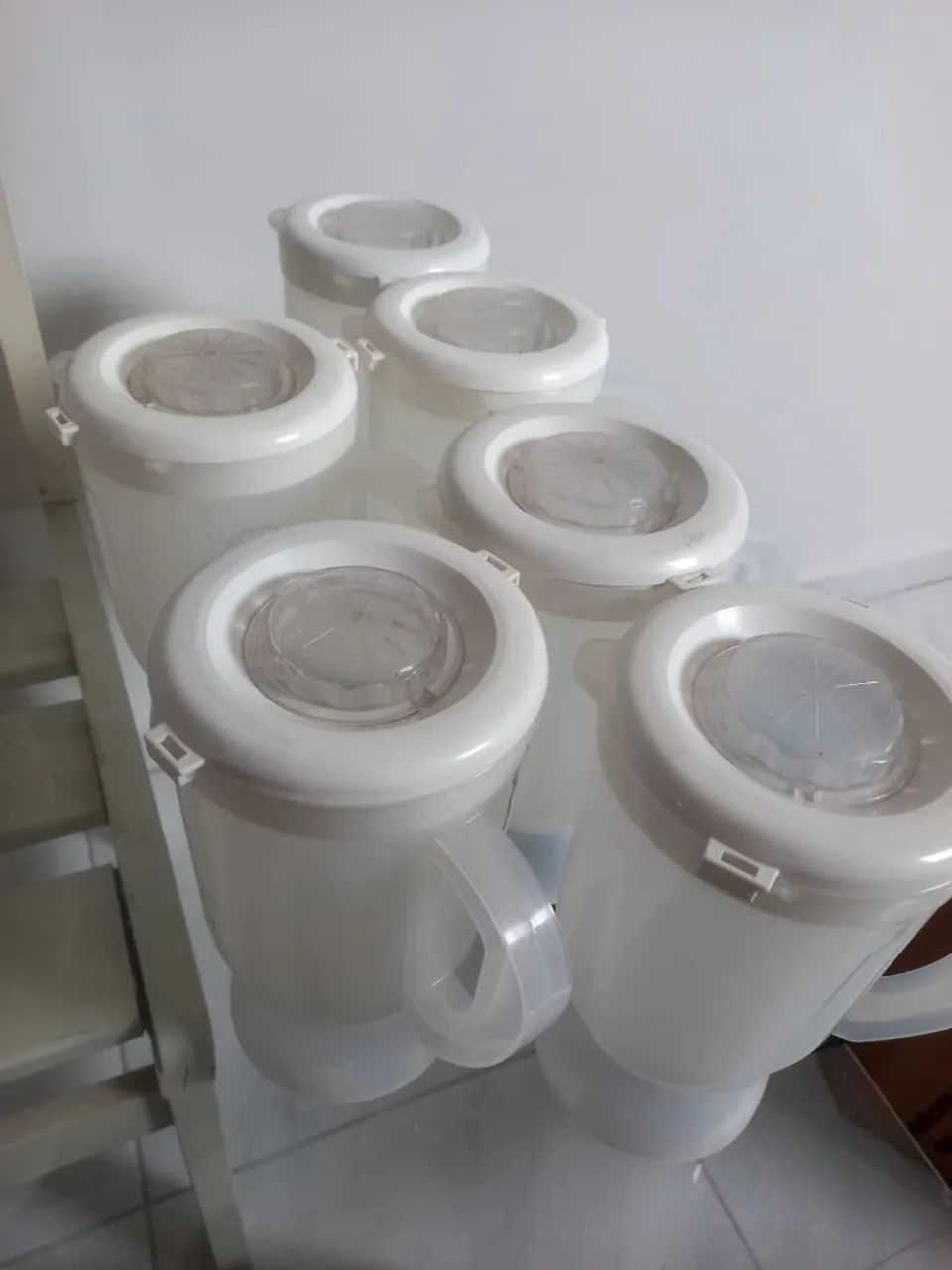 Vendo copos de liquidificador de plástico resistente 