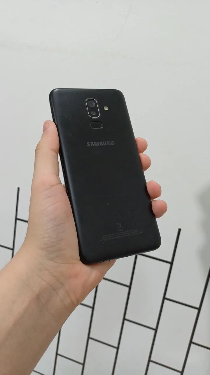 Samsung Galaxy J8 64GB Preto - Bem Conservado, Funcionando Perfeitamente - Foto 2