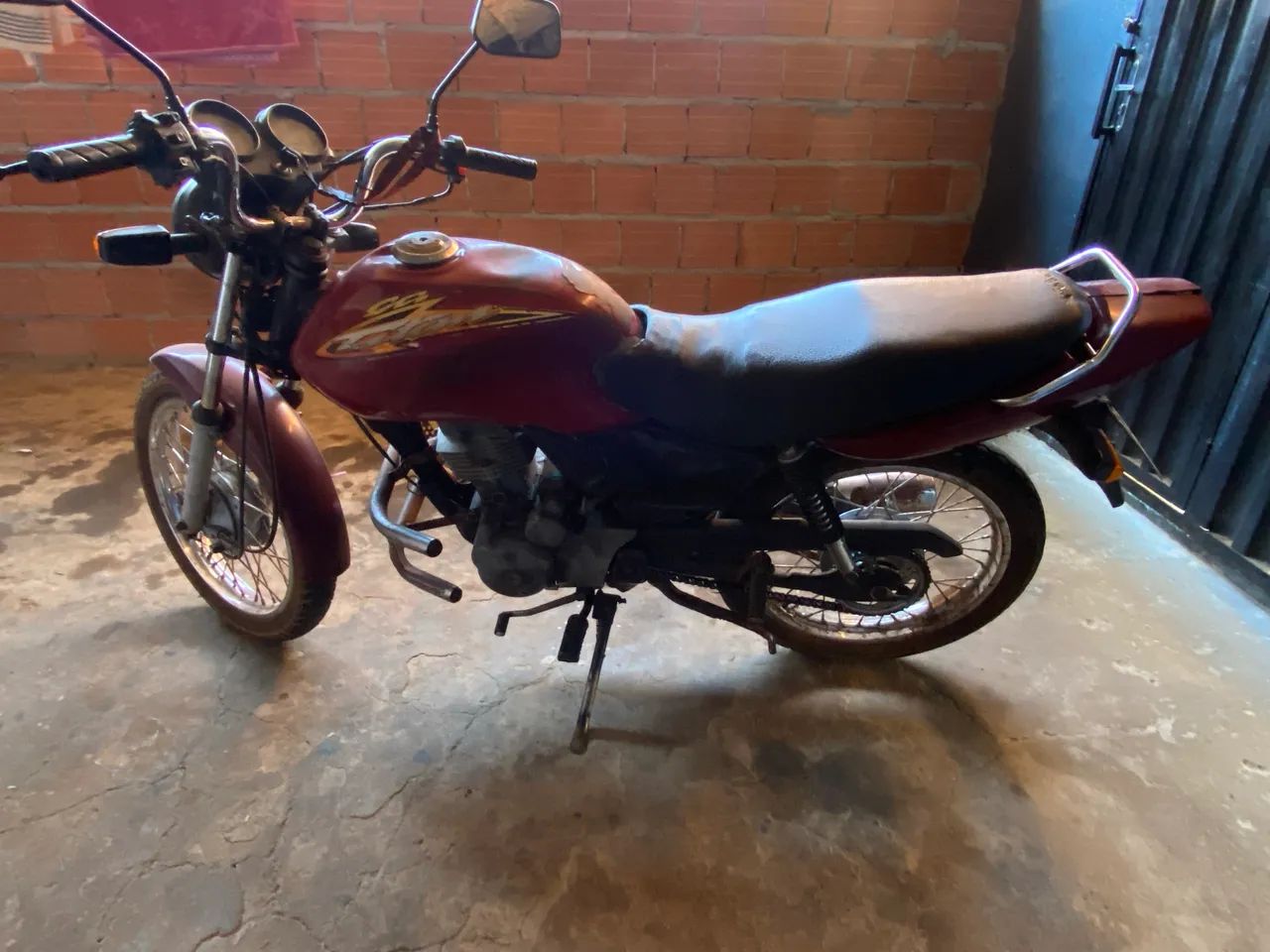 TITAN KSE 125 2003 - Foto 2