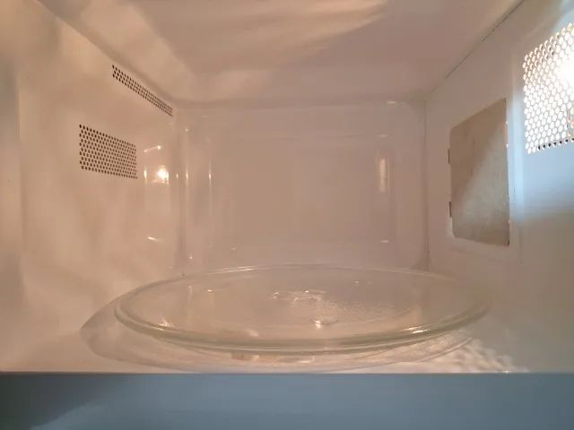 Micro-ondas Electrolux 23L