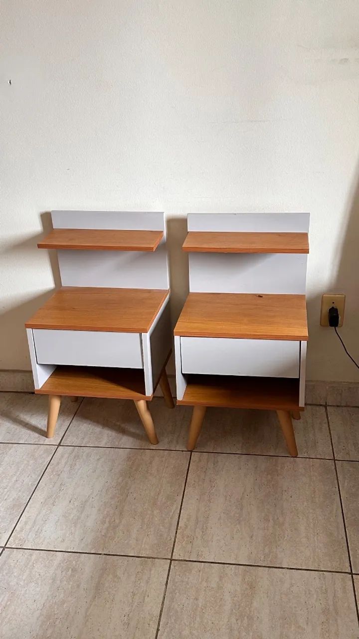 Cama, Guarda-roupa e mesas de cabeceira  - Foto 3