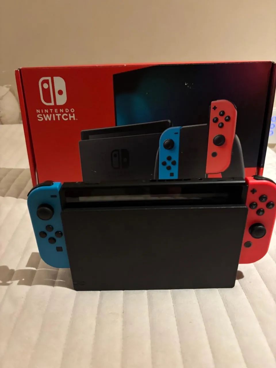Nintendo Switch V2 Neon (HAC-001-01) - Impecável na Caixa Completo