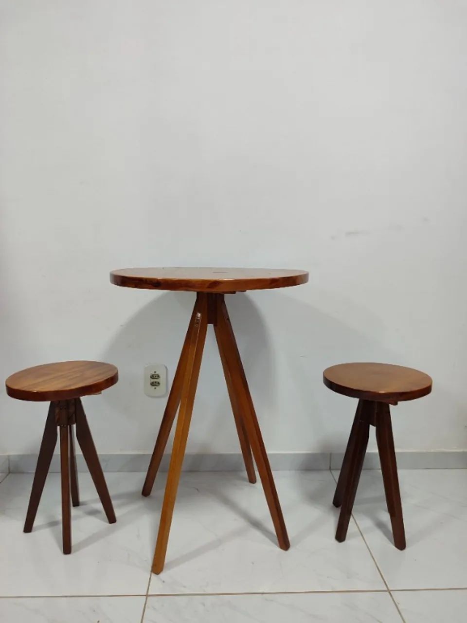 Jogo de mesa bistrô em madeira  - Foto 2
