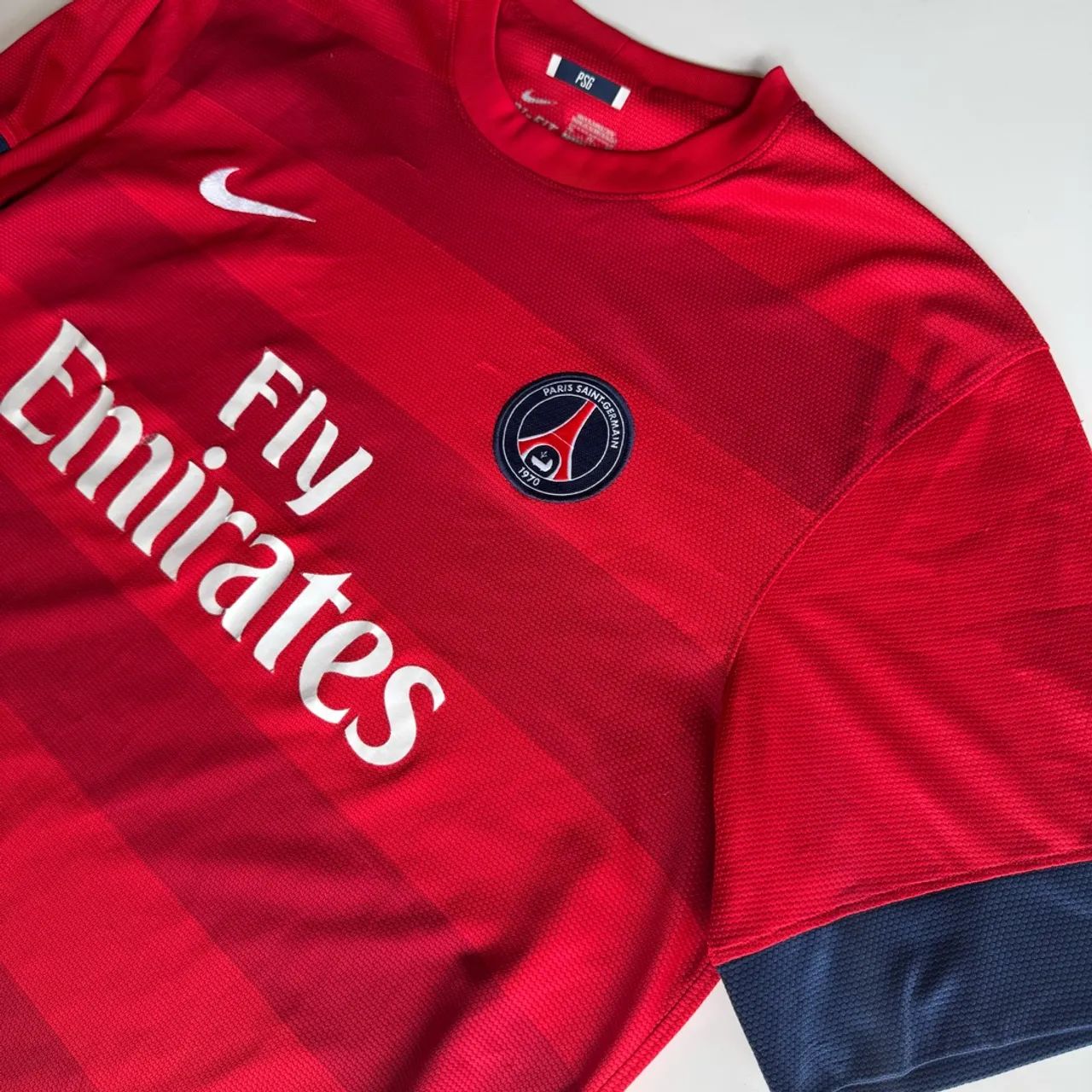 camisa reserva do Paris Saint-Germain (PSG) da temporada 2012/2013. - Foto 4