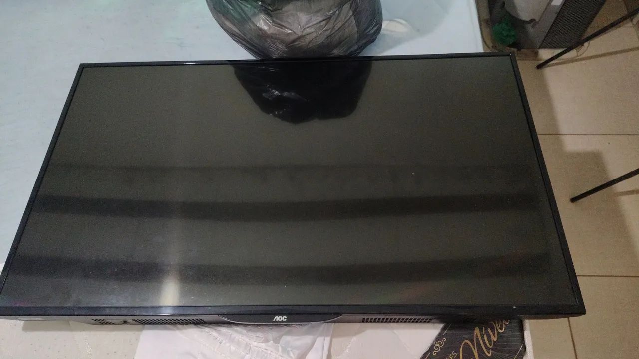 Tv 43 led AOC  - Foto 3