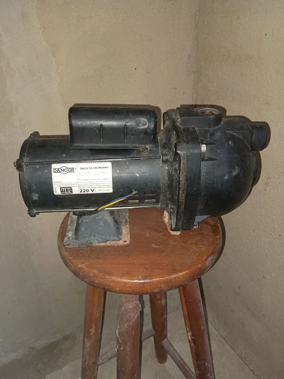 Bomba Dancor 1cv 