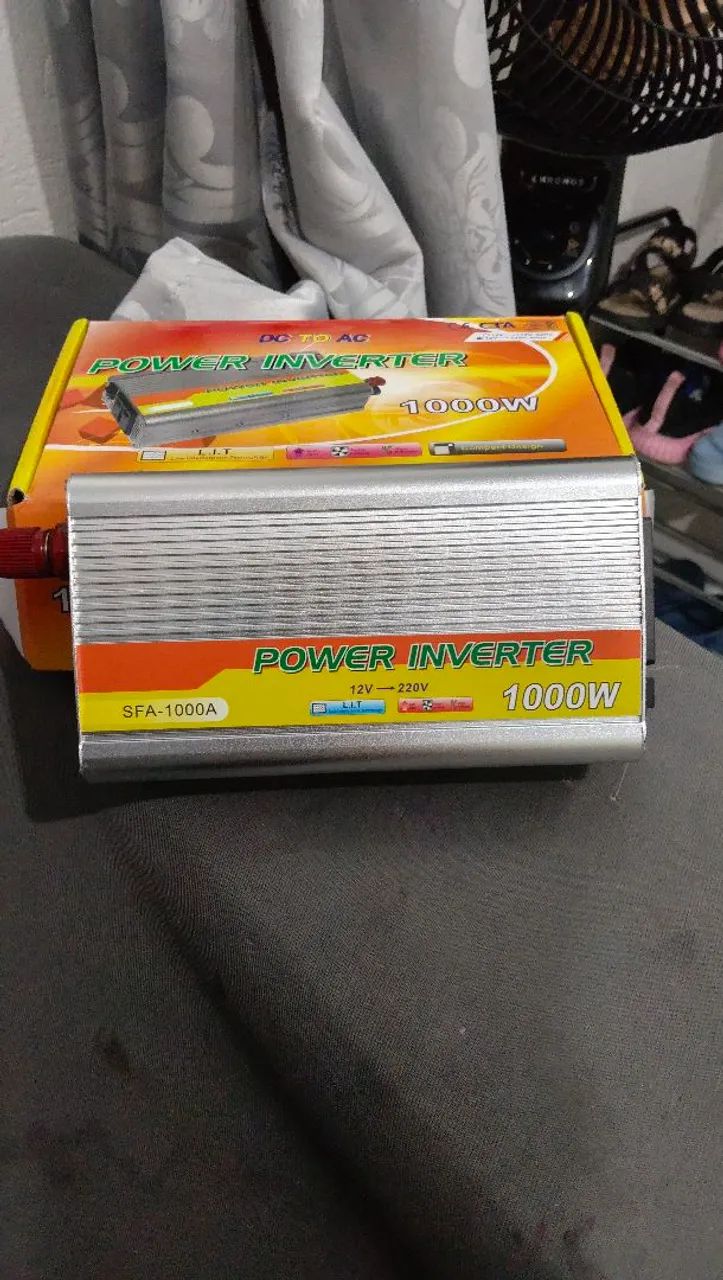 Inversor de Tensão 12v / 220v 