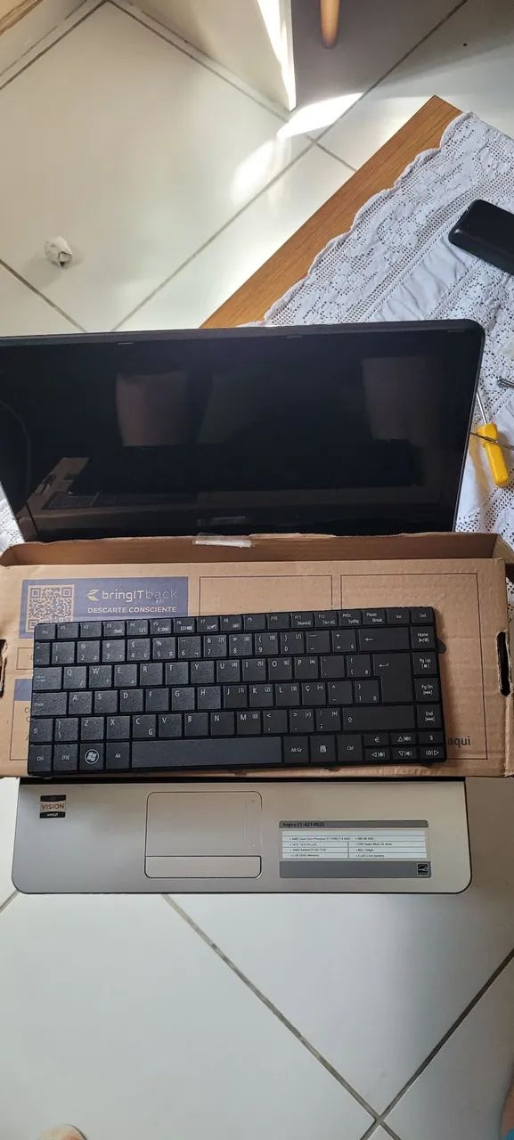 Teclado notebook acer modelo Aspire E1-421-0622 - Foto 4