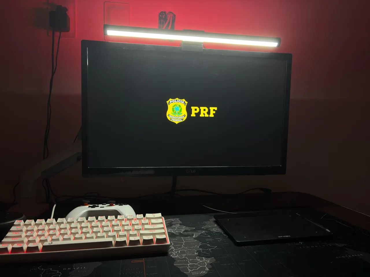 Monitor LG 