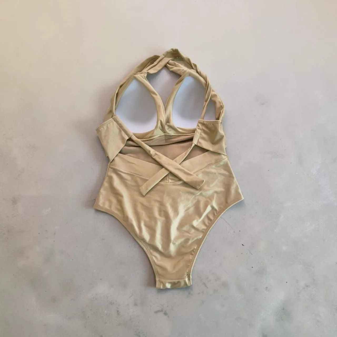Maio dourado tamanho G super elegante - Foto 5