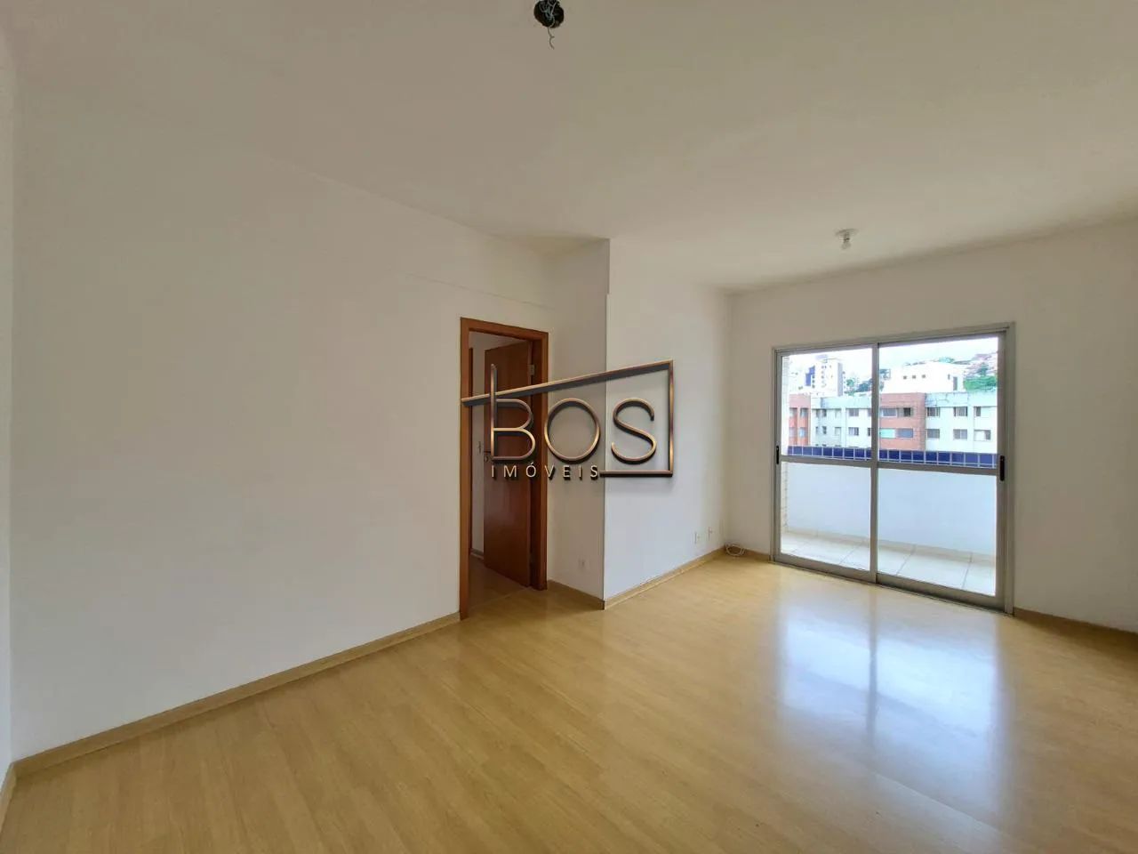 Apartamento com Varanda - 3 Quartos - 2 Vagas - DCE - Portaria 24h - Academia - Bairro: Sa - Foto 2
