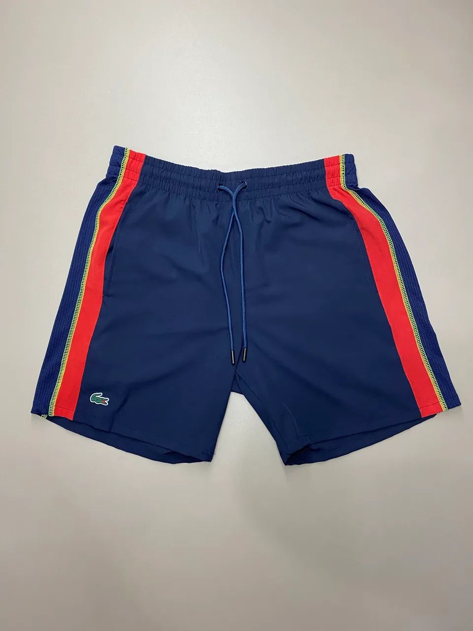 Bermuda Tactel Azul Marinho/Verde - Foto 2