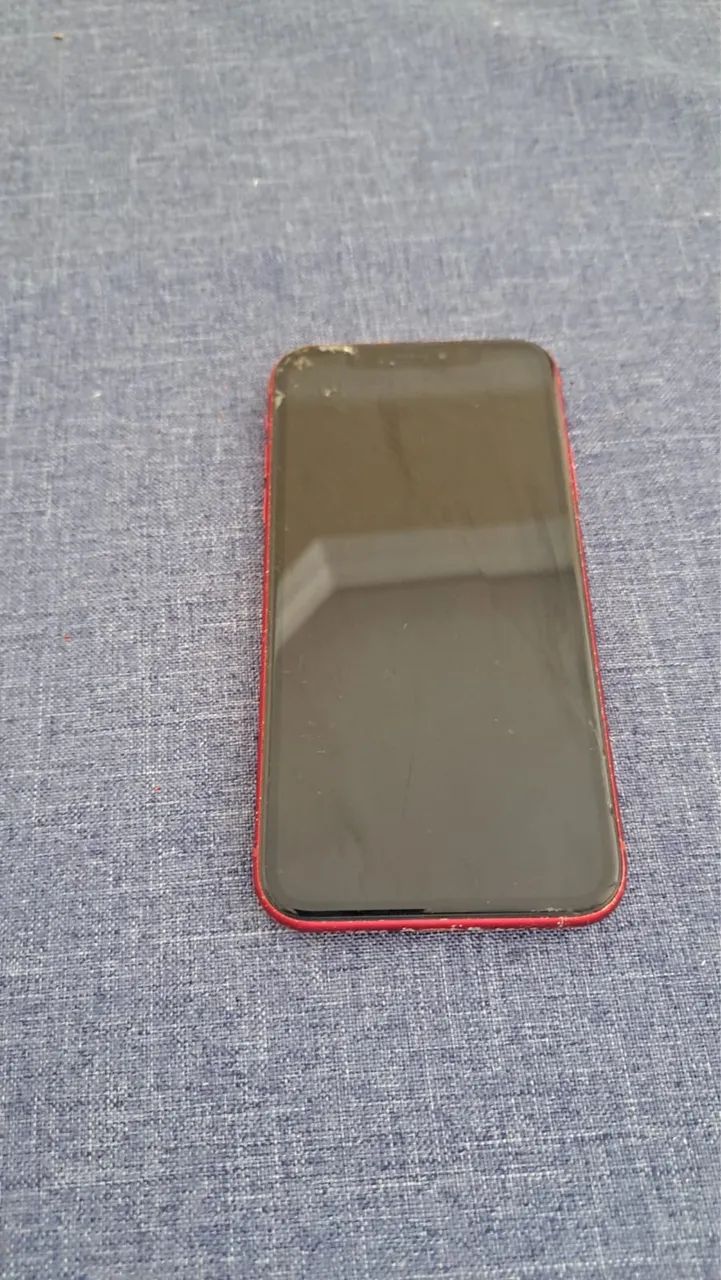 iPhone XR 64gb vermelho