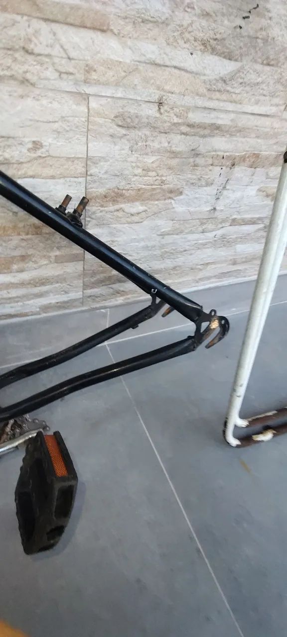 Quadro de bike aro 26 - Foto 3