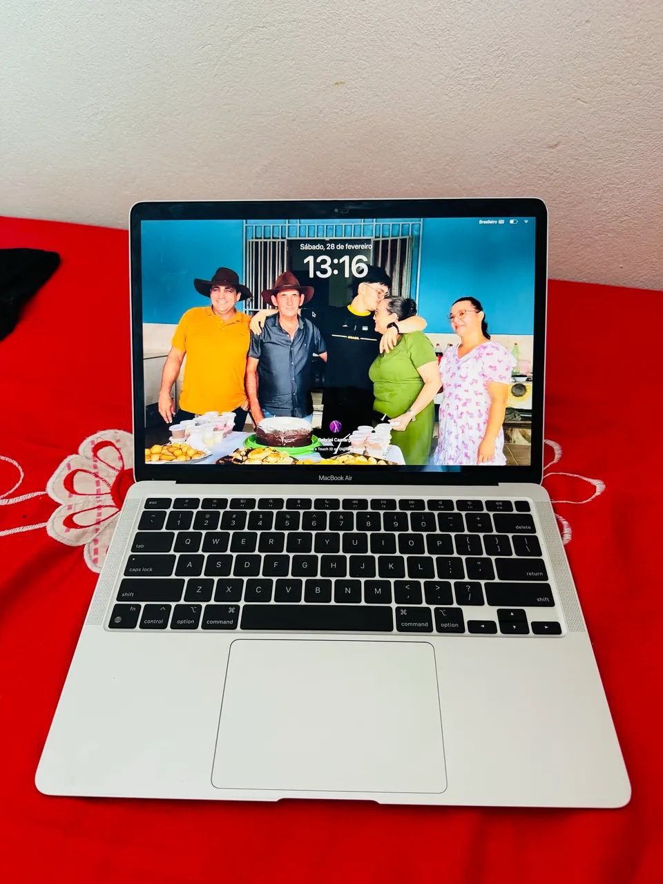 Macbook air m1 2020 256gb prata - Notebooks - Águas Brancas