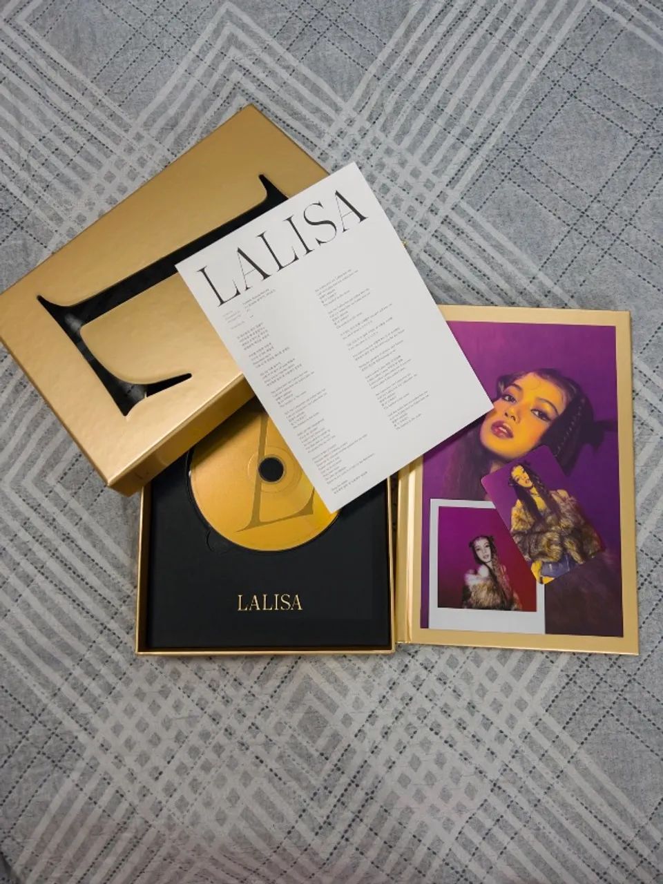 LISA - LALISA | Gold Version & Black Version - Foto 2