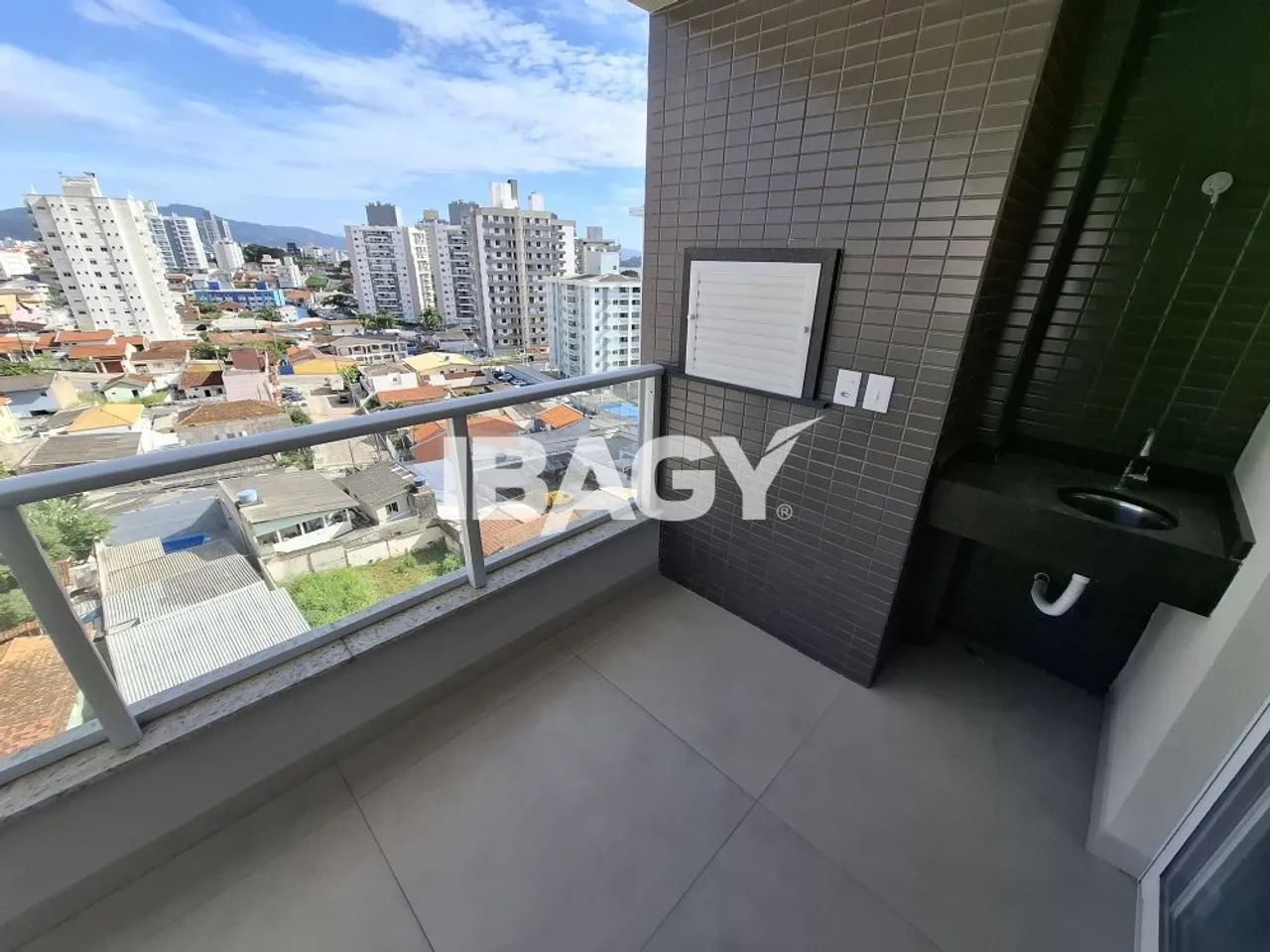 Excelente Apartamento 2 dormit ório(s) em Barreiros - São José - Foto 4