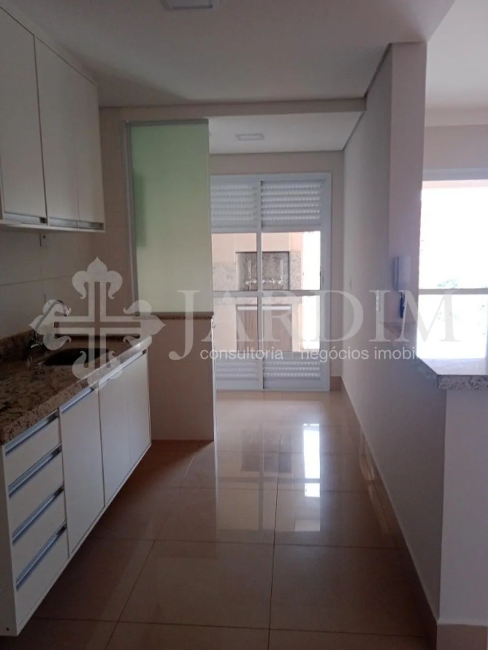 APARTAMENTO | EDIFÍCIO MONTES CLAROS