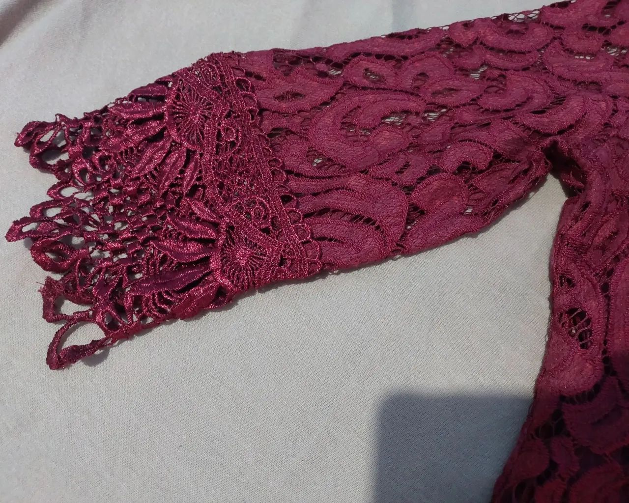 Vestido de Renda - Foto 3