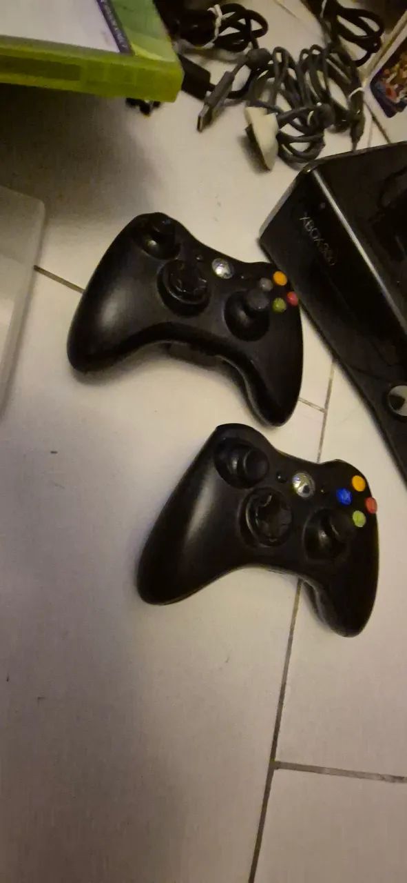 Xbox 360 kinect Special Edition com Defeito - Foto 5