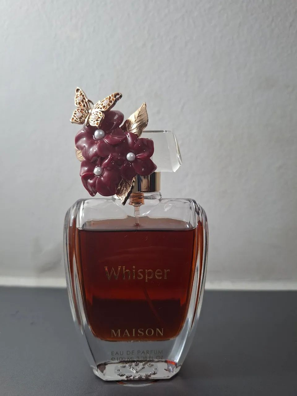 Desapego- Perfume Whisper de MAISON ASRAR (original)