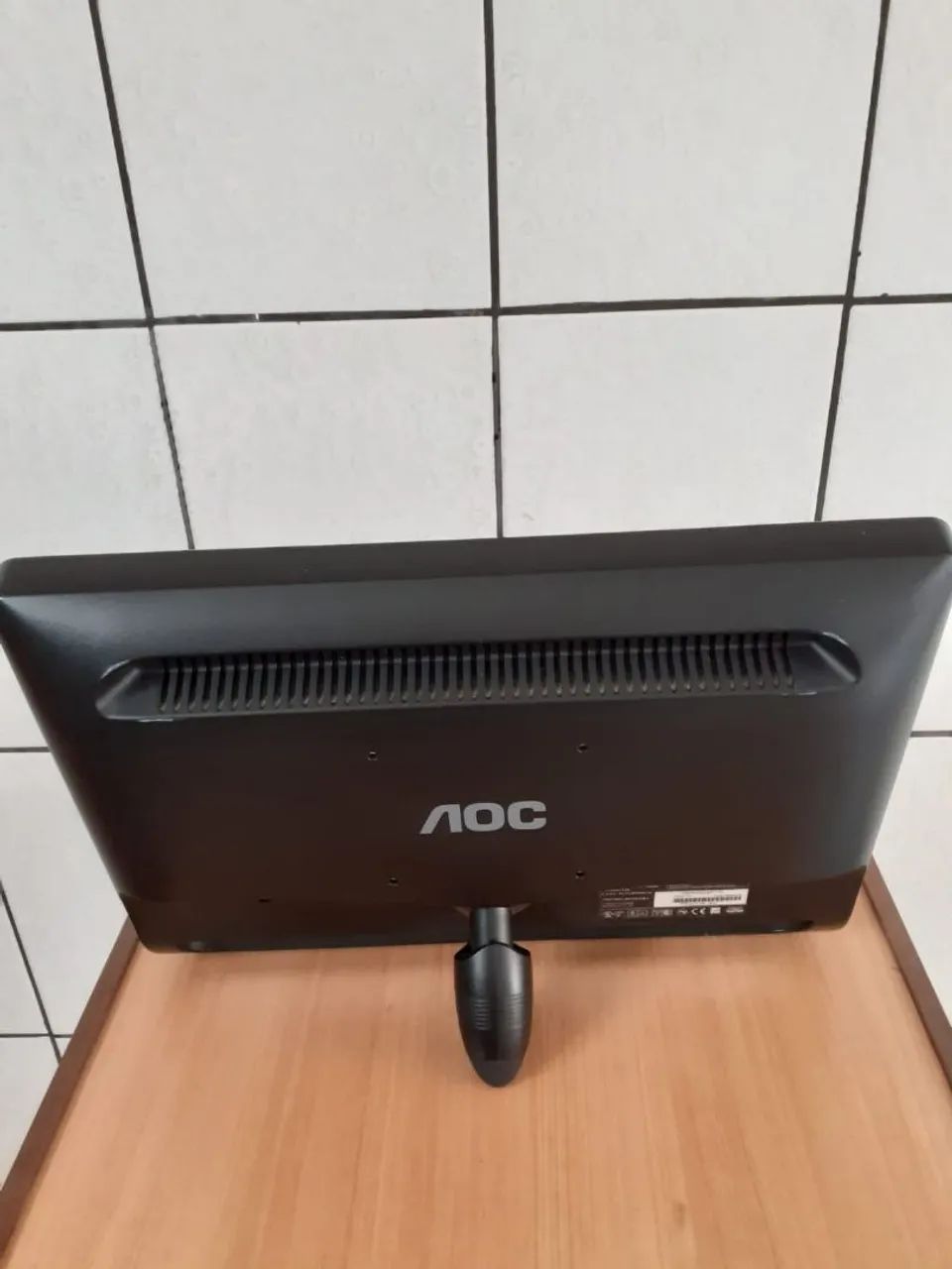Monitor AOC F19L LCD HD - Foto 2
