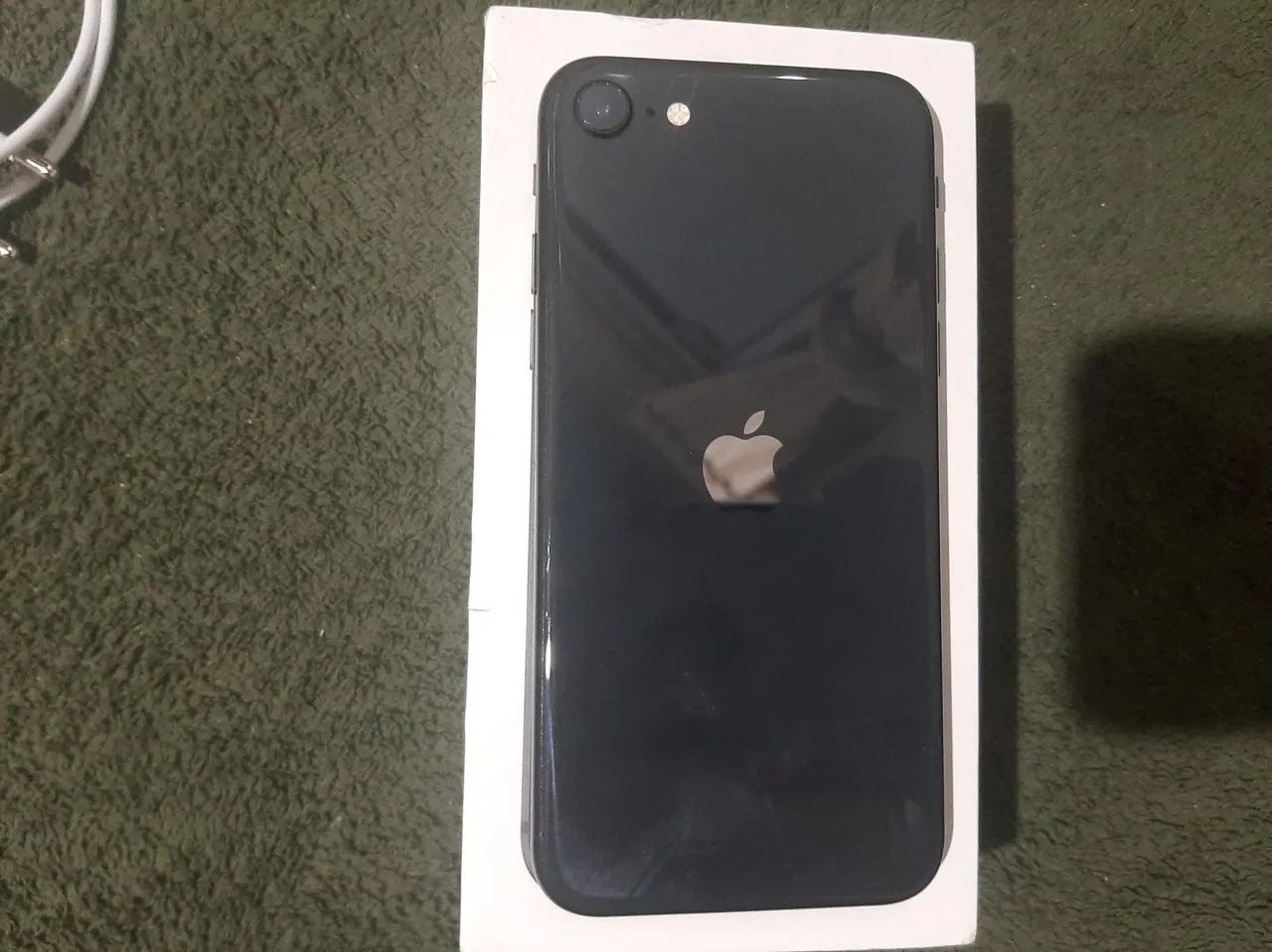 APPLE IPHONE SE 2020 64G PRETO - Foto 2
