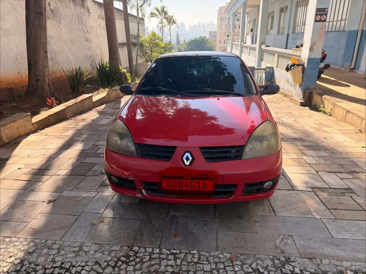 Renault Clio AUTHENTIQUE HI-FLEX 1.0 16V 5P 2006