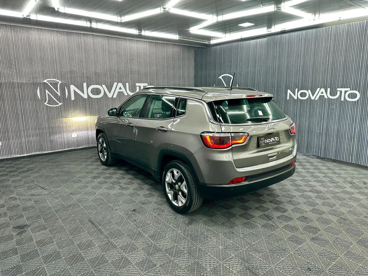 Jeep Compass Longitude 2.0 4X2 Flex 16V Aut. 2018 - Foto 5