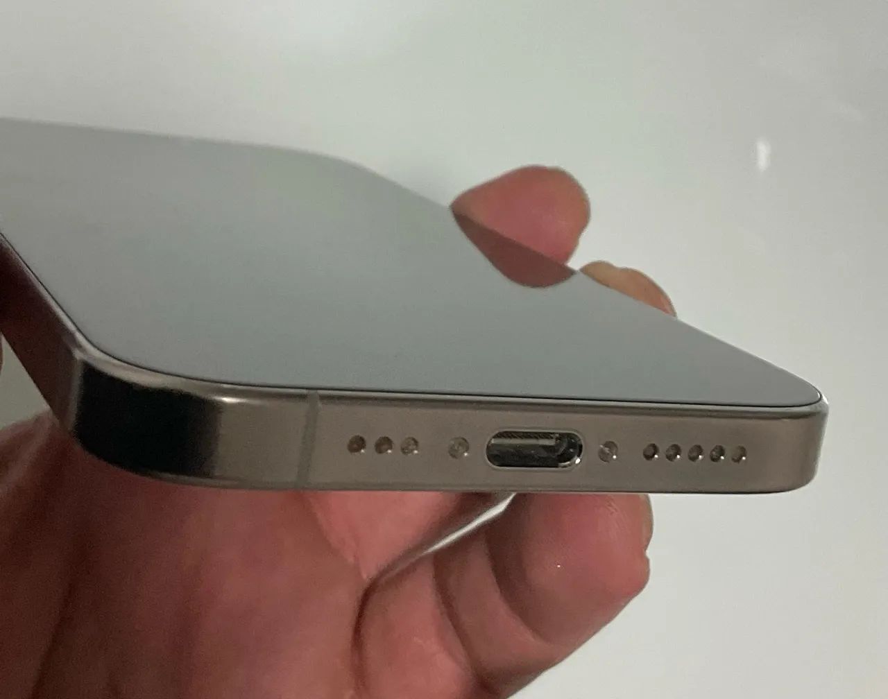 Iphone 15 pro - Foto 3