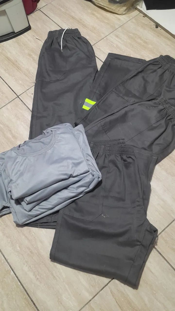 Uniformes profissionais  - Foto 2