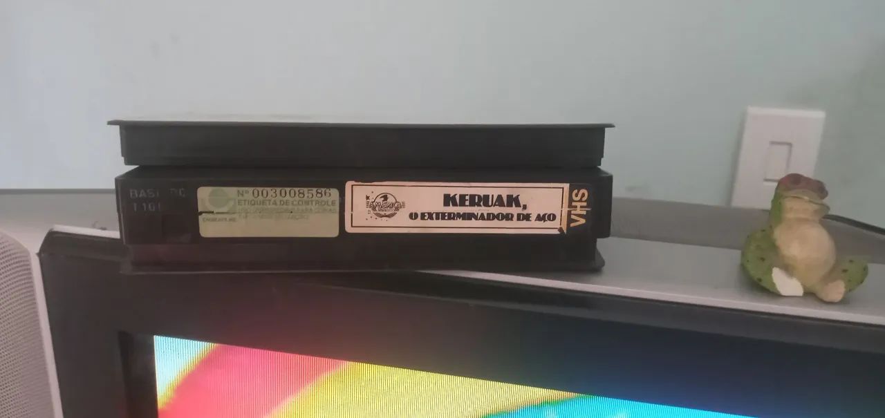 Keruak O exterminador de aço Vhs original  - Foto 4