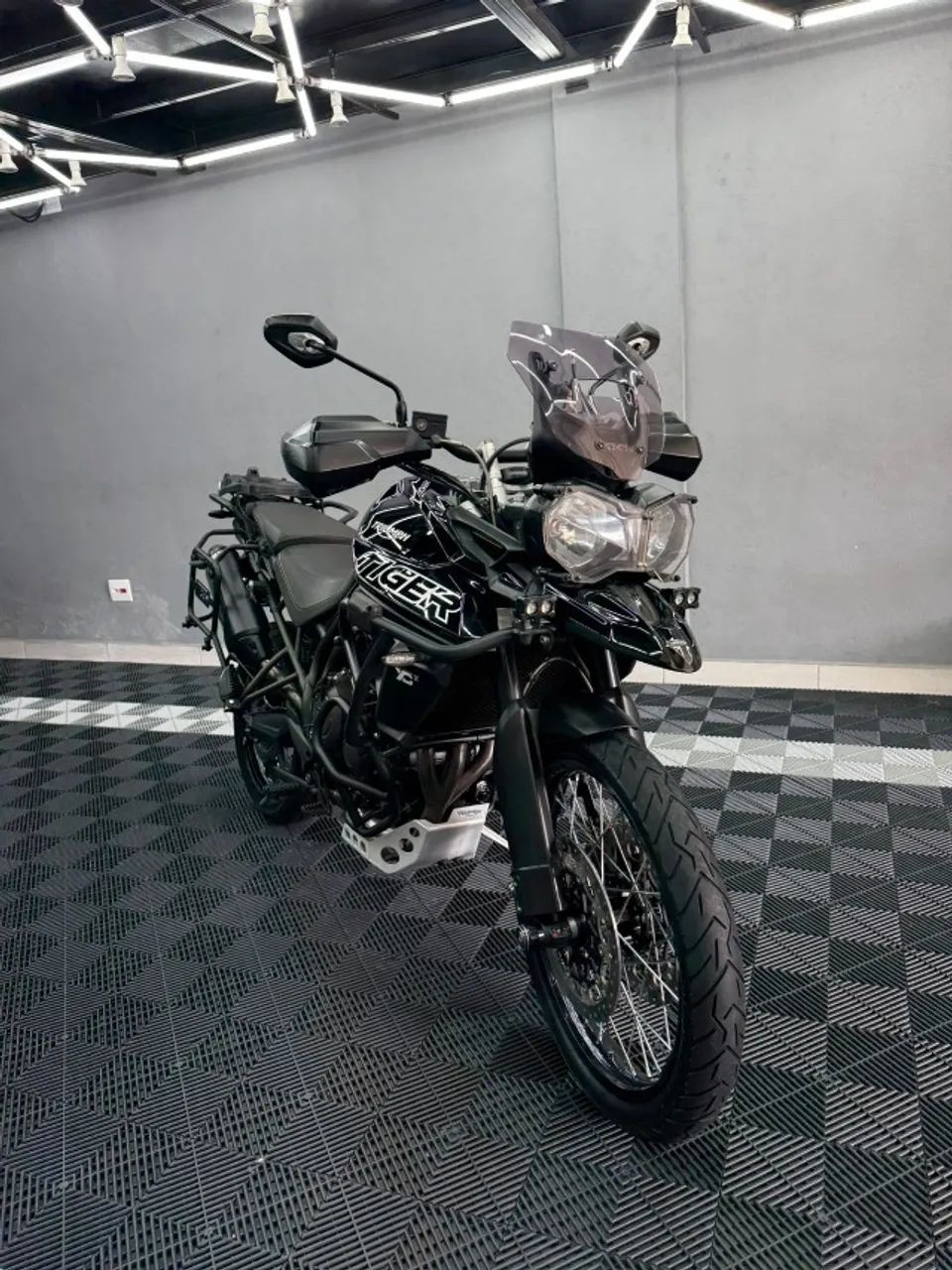 Tiger 800 2018