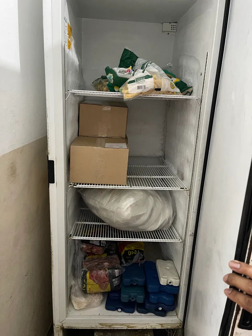 rie.aページ Congelador Vertical Imbera 594 Litros Porta Cega Full White EVZ21