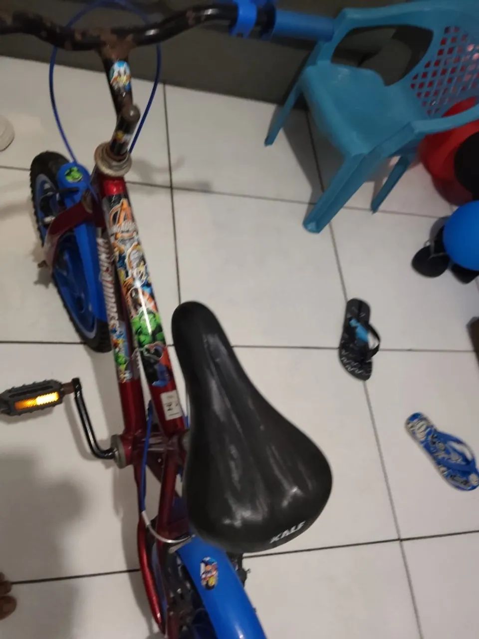 Bicicleta aro 16 Vingadores - Foto 3