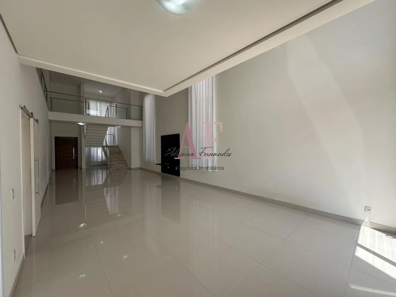 Casa nova com 4 suítes, 326 m² e 6 vagas em Jundiaí - Foto 4