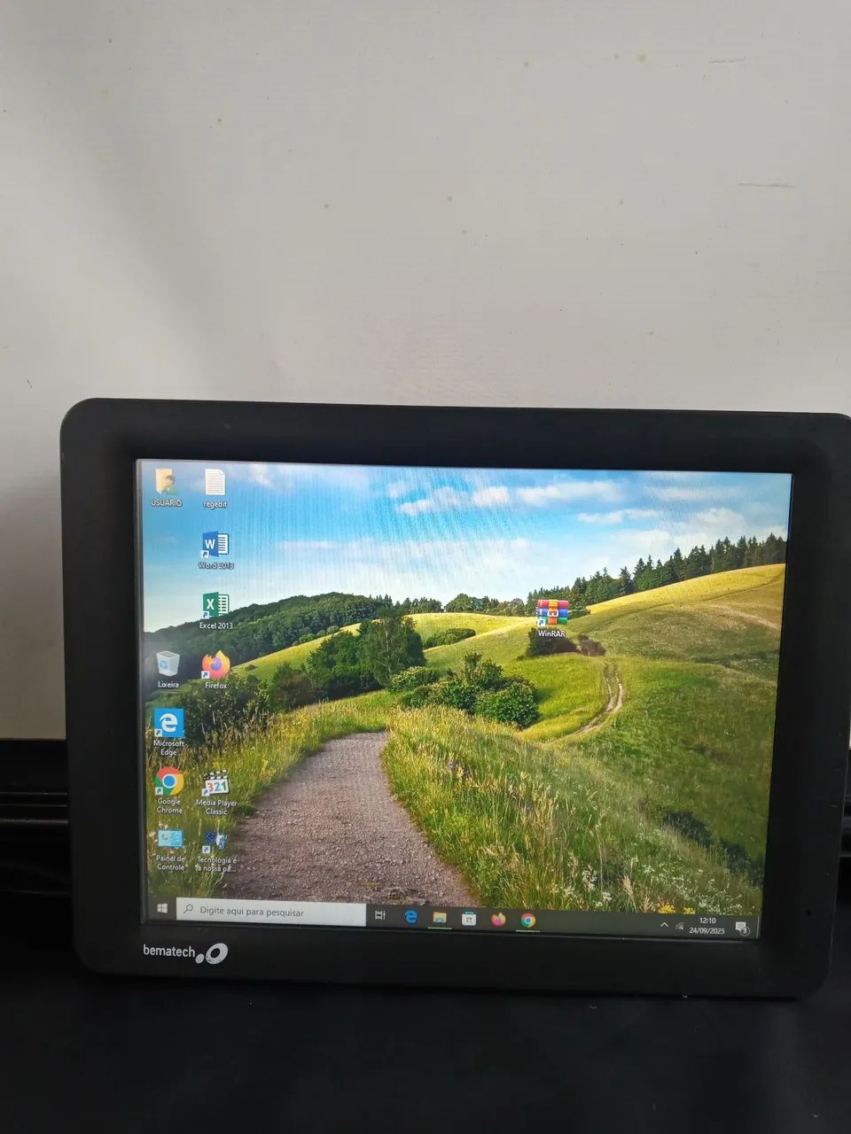 Monitor bematech Touch-screen tela de  15 polegadas 