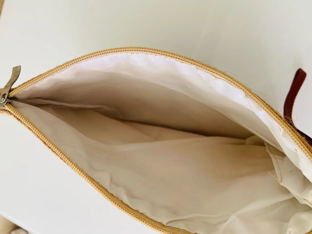 Clutch texturizada com estampa de âncora - Foto 4