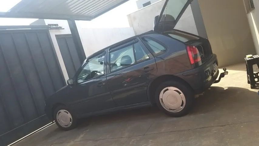 Volkswagen Gol Geração III City 1.0 MI 8V Gasolina Mec. 4P 2004