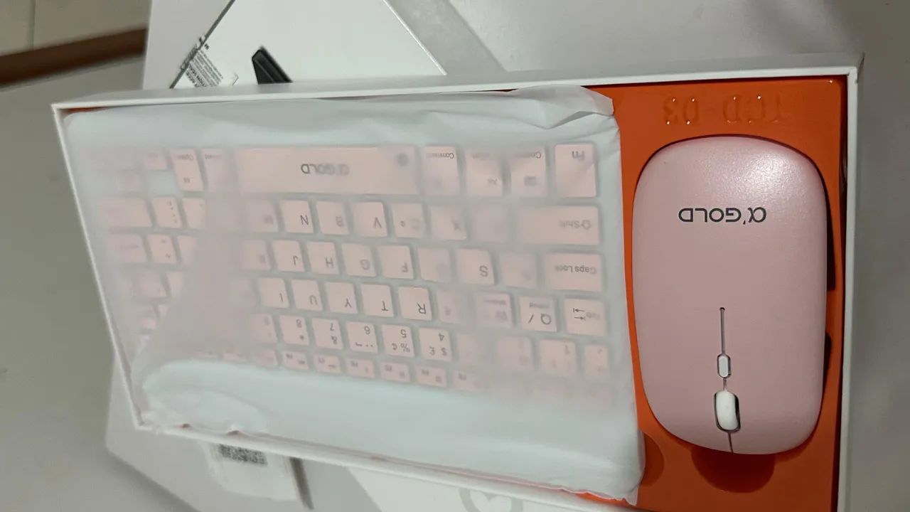 Tablet Samsung A9+ Wi-fi 64gb + Capa + Caneta + Kit teclado e mouse  - Foto 2