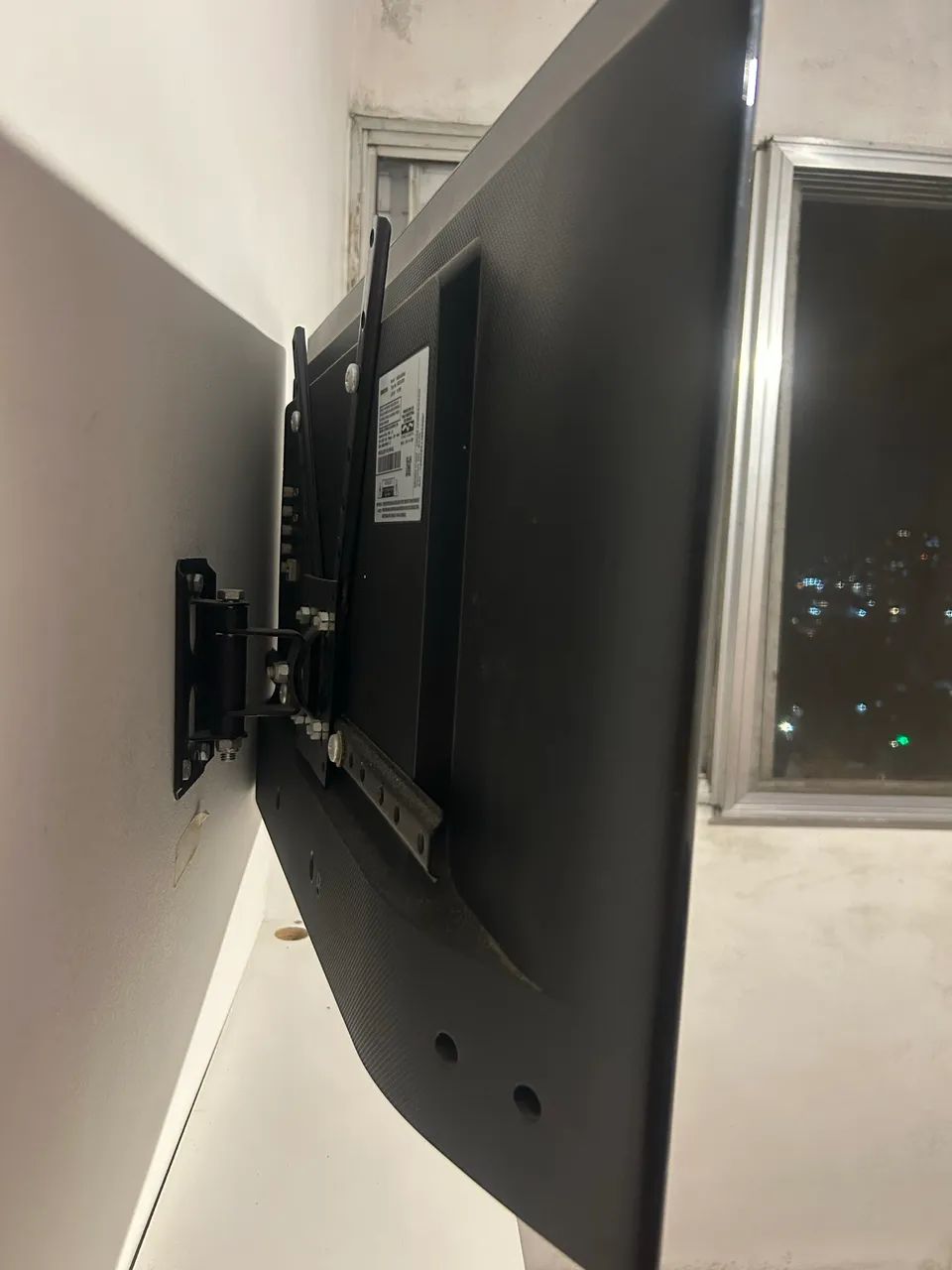 TV Samsung Smart 32 Polegadas HD com Wi-Fi e 2 HDMI - Seminova - Foto 4