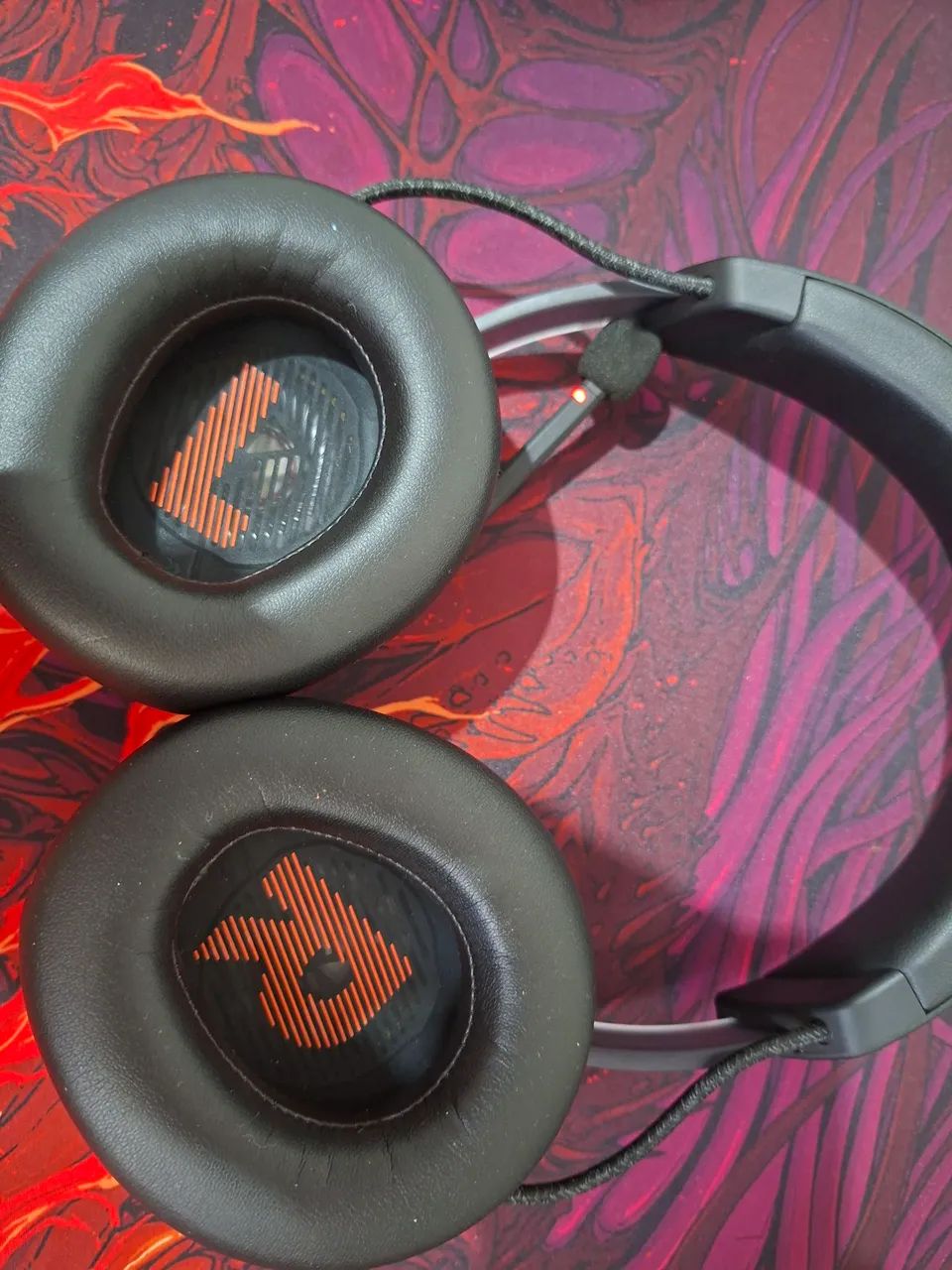 JBL Quantum 910 Wireless  - Foto 2