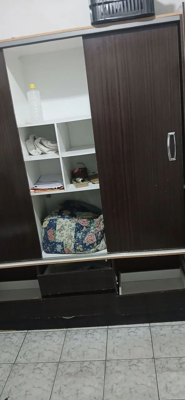 Guarda roupa