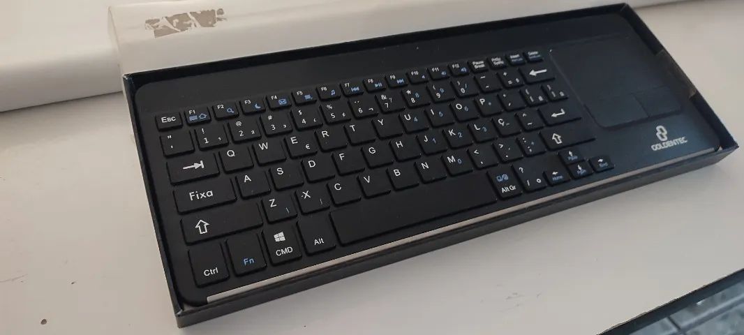Teclado em fio com touchpad + mouse sem fio - Foto 2