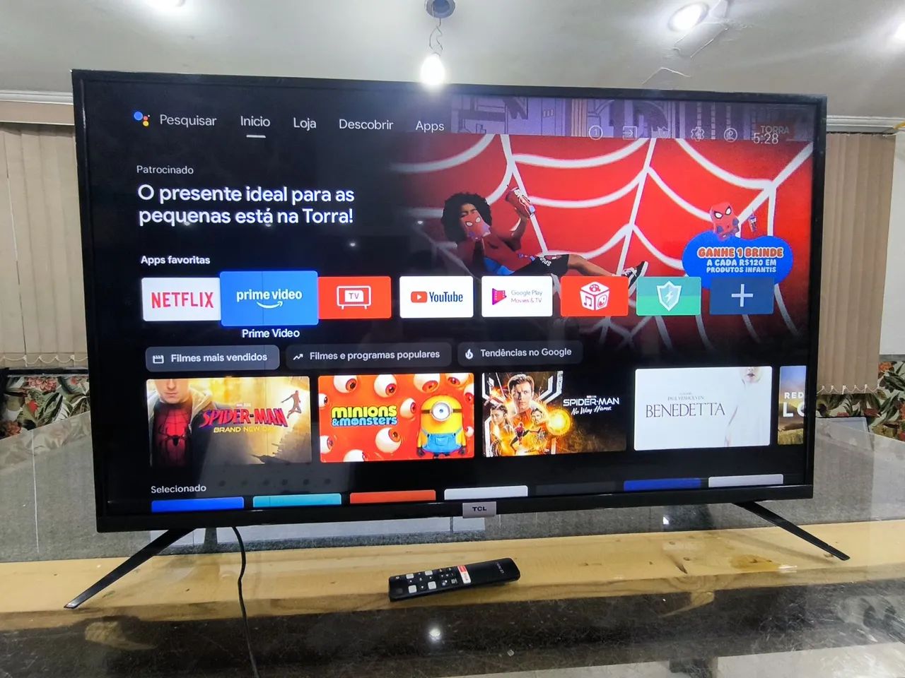 Tv 43 TCL Smart Android Com Detalhe