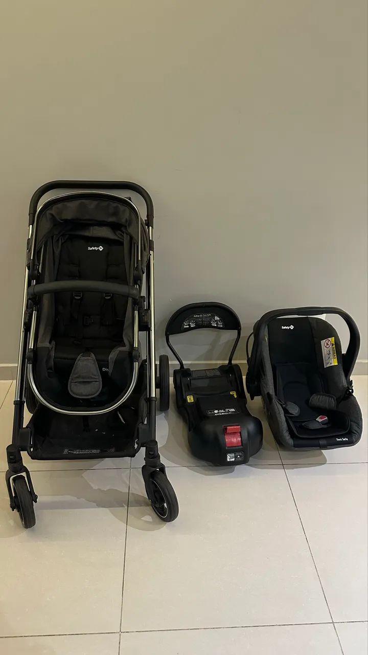 Carrinho semi novo Safety 1st com bebê conforto - Maternidade e