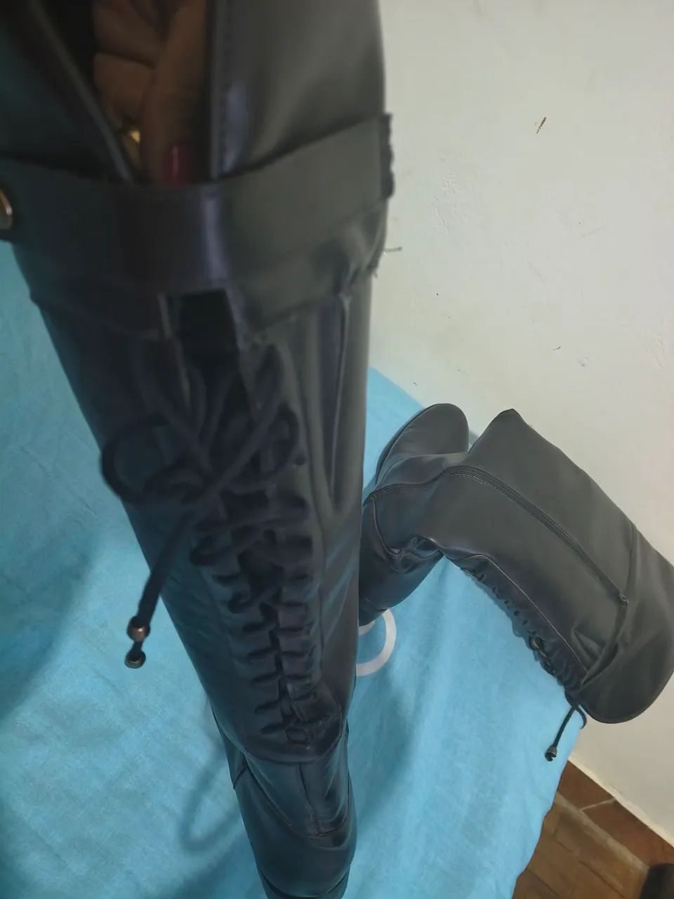 Bota over usada 1 vez R$100,00  - Foto 3