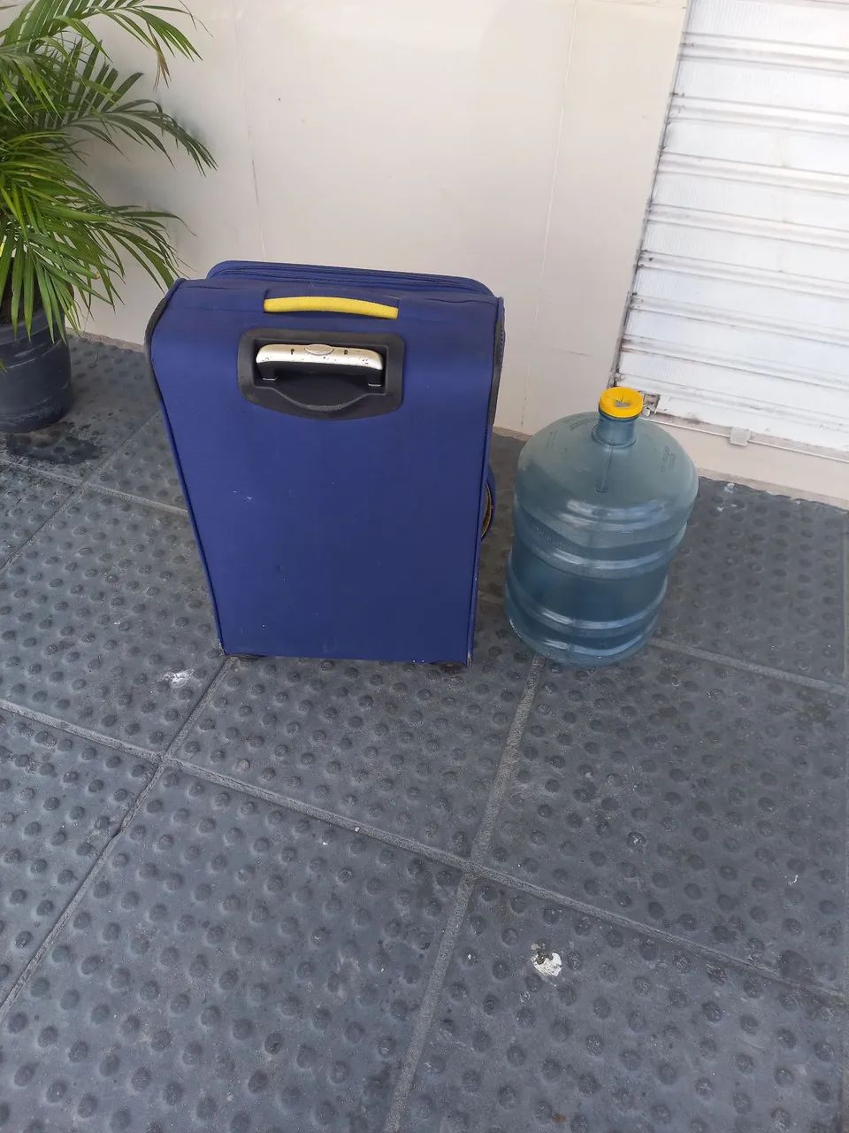 Mala de viagem média p/ 23kg.  - Foto 4