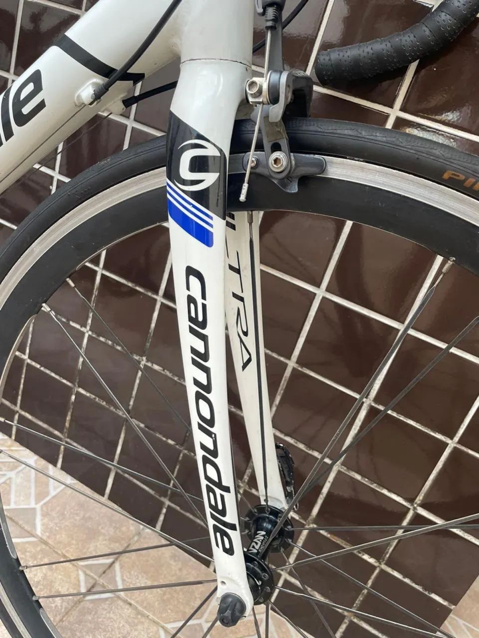 Bicicleta speed cannondale 105  - Foto 2