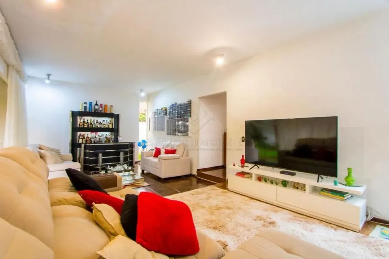 Sobrado à venda com 320m², 4 quartos e 6 vagas no Centro, Santo André/SP - Foto 4